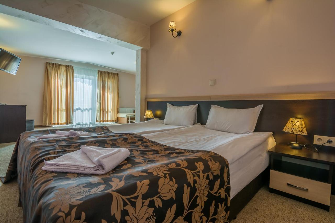 Hotel Royal Borovets Esterno foto