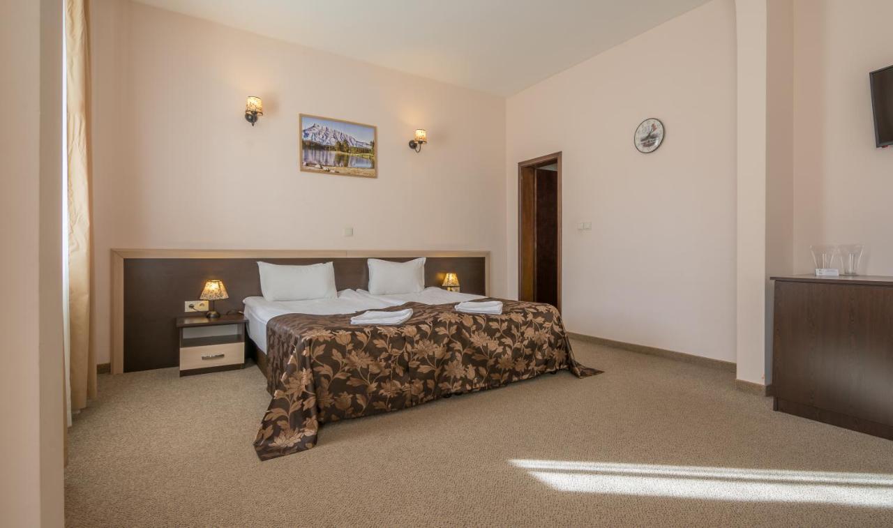 Hotel Royal Borovets Esterno foto