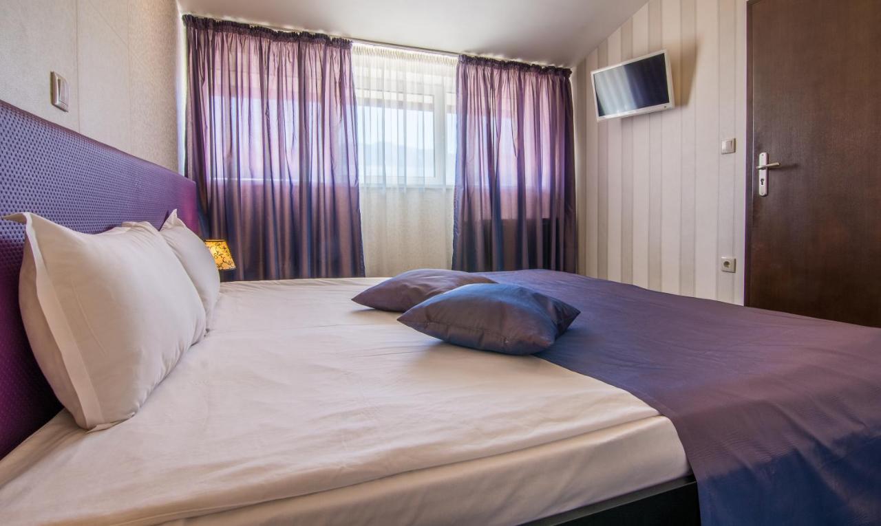 Hotel Royal Borovets Esterno foto