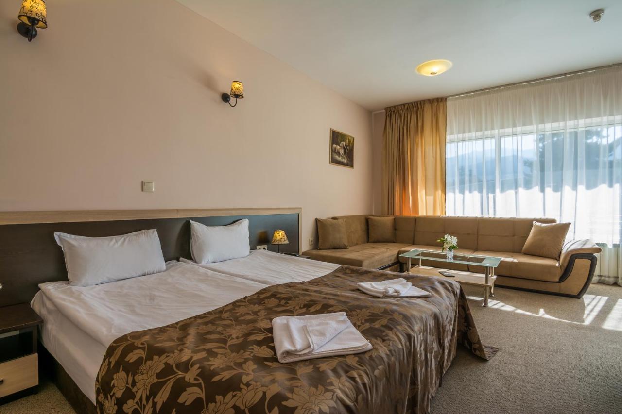 Hotel Royal Borovets Esterno foto