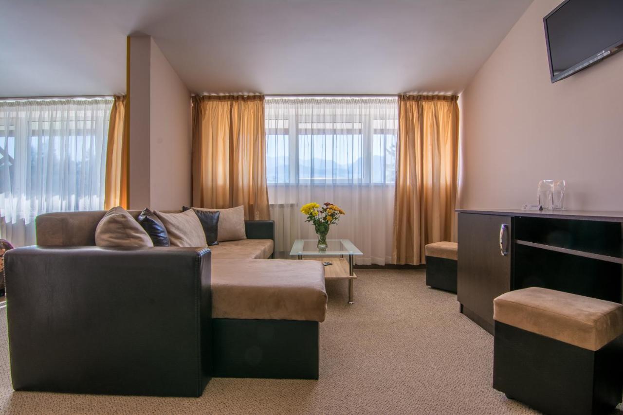 Hotel Royal Borovets Esterno foto